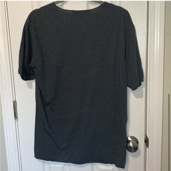 Bundle of 4 Harry Potter Shirts (3 T-Shirts and 1 Button Down T-Shirt) 🪄✨⚡️ - Picture 4 of 13